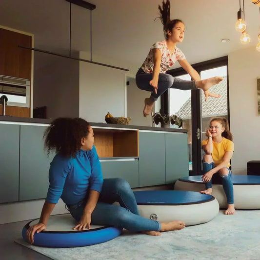 AirSpot Kinder-Trampolin: Springen, Bewegen & flexibel trainieren