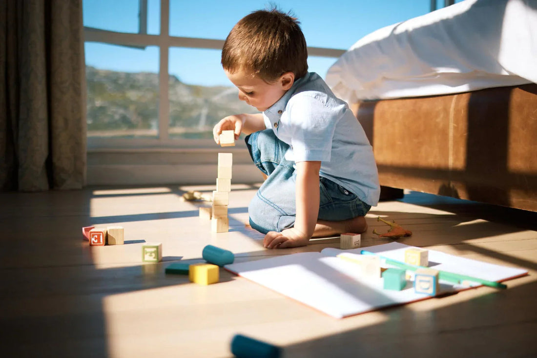 Montessori-Spielzeug ab 2 Jahren: Unsere Empfehlungen für die natürliche Entwicklung - verysuperb