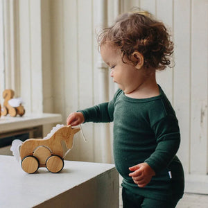 Montessori Bambus Zugfigur Einhorn - verysuperb