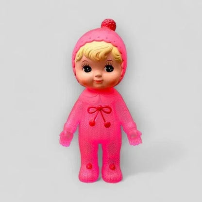 Kodama Toy: Charmy-chan Strawberry Soda Sofubi – Designer Toy Limited Japan